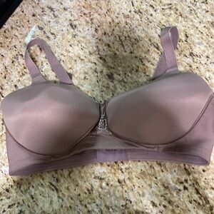 Vanity Fair Beauty Back Back Smoother Full Figure No Wire Comfort Bra 38DD 38E